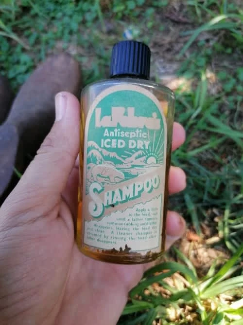vintage antiseptic iced dry shampoo Vintage Antiseptic Iced Dry Shampoo -CROWN SHOP 230319121253 IMG 20230319 111236